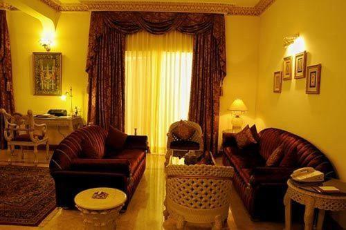 The Golden Palms Hotel & Spa Chik Bānavar Εξωτερικό φωτογραφία